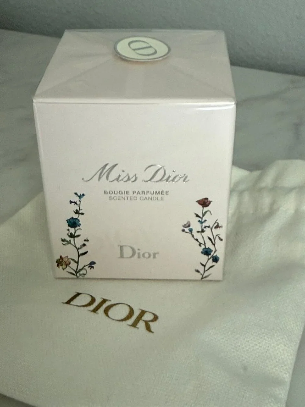 DIOR Miss Dior Blooming Boudoir Scented Candle, Bougie Parfumée